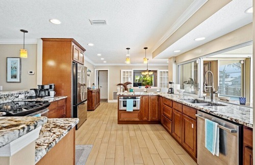 Venetian Way House | This house is a 4 bedroom(s), 2 bathrooms, located in Cocoa Beach, FL.