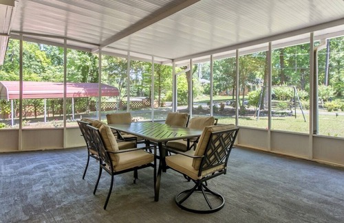Macon House | This house is a 4 bedroom(s), 2 bathrooms, located in Macon, GA.