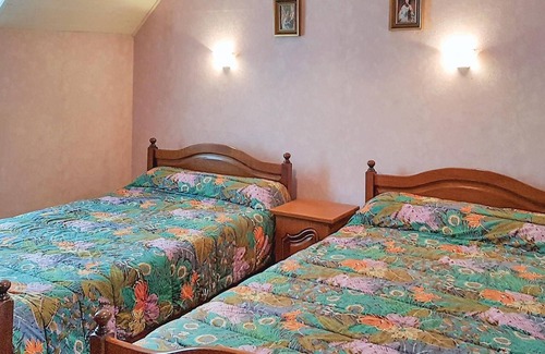 Treffiagat House | This pleasant vacation property 400 m from the beach and 11 km from Pont-l'Abbé is ideal for a famil