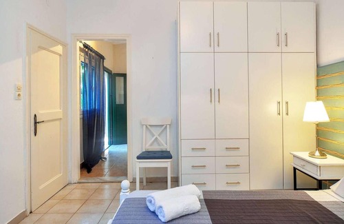 Longos House | This recently renovated beach house is located just a few steps behind Levrecchio beach and is surro