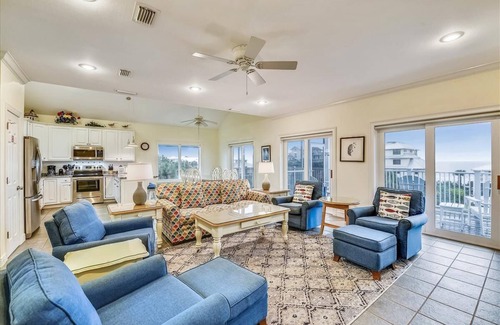 Treasure Beach Village House | This splendid home boasts 4 delightful master suites and a total top level zone for the kids.