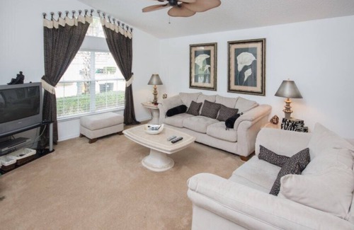 Seasons Villa | This villa is a 4 bedroom(s), 3 bathrooms, located in Kissimmee, FL.