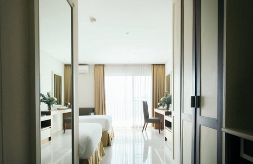 Ramkhamhaeng Hotel | Thomson Hotel Huamark