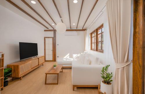 Old City Villa | Thongkwao house