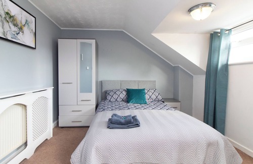 Shirley House | Thornbury Guest House Room 7