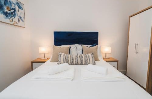 Wakefield Apartment | Thornhill House Apartments by VICHY