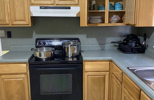 Winston - Salem House | Three bedroom 5 minutes to state university & town, 10 min to baptist hospital
