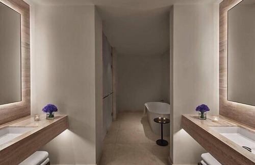 Abu Dhabi Apartment | Three Bedroom Apartment Near Zayed Heritage Center