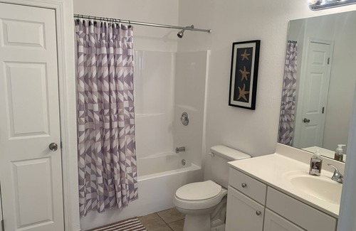 Gravois Mills House | Three Bedroom Home at Coconuts Restaurant and Resort