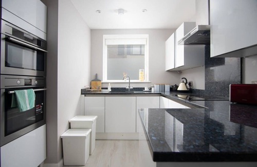 Saint Paul's House | Three bedroom house near Cabot Circus w.Parking sleeps 5 - Hopewell