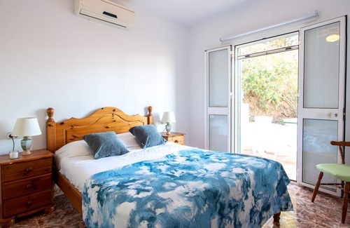 Guaro Villa | Three bedroom villa in Guaro