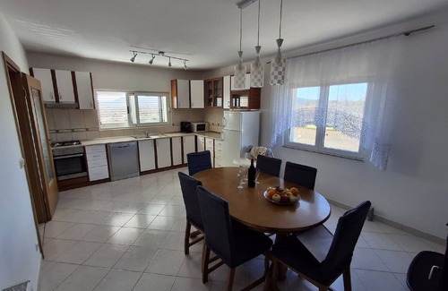 Velim Apartment | Three Bedroom with Balcony Sweet Apartment Iva & Luca