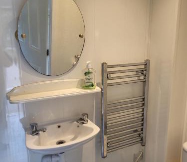 Durham Apartment | Three horse shoes
