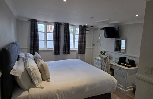 Fornham All Saints Bed & Breakfast | Three Kings