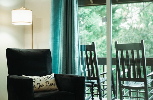 Pinehurst Condo | Three Little Pines Condo 2BD 2BA with Pool Close to Village and Pinehurst Resort