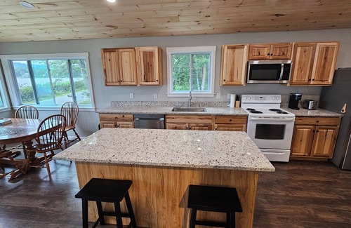 Gilmanton Cottage | Three Loons Cottage at Loon Pond - with private beach and kayaks