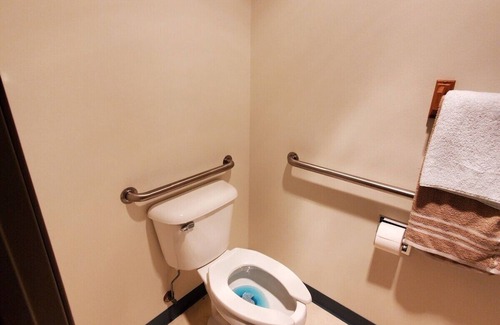 Spencer Cabin | Three Rivers Lodge Room #7