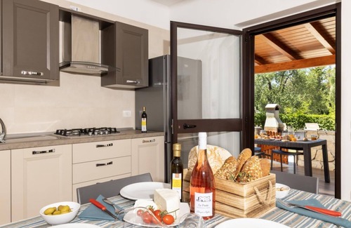 Chiesiola Apartment | Three-room apartment
