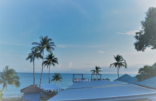 Maret Hotel | Three Trees Samui Resort - Sarocha Villa