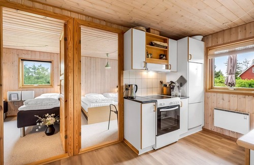 Skaven Strand House | "Tian" - 400m to the fjord by Interhome
