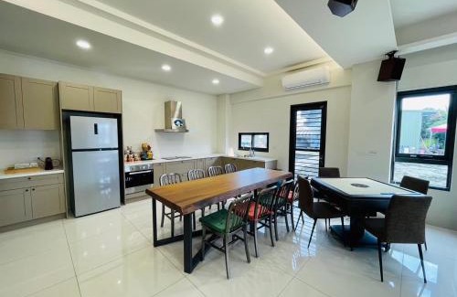 Wujie House | Tian Central Light Brigade