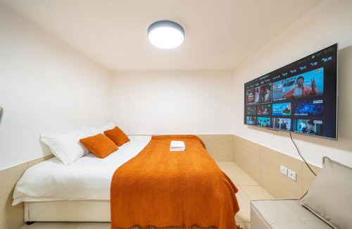 Huaihai Road Commercial Area Apartment | TianGuang