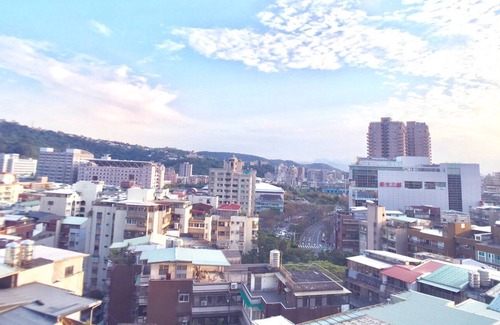 Shilin Apartment | Tianmu newly renovated 3BR, 3Bathrooms with hug balcony