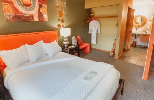 Ocean Shores House | Tide Pool Cabin, a Soquinomere Private Hotel on the Dunes, Downtown Ocean Shores