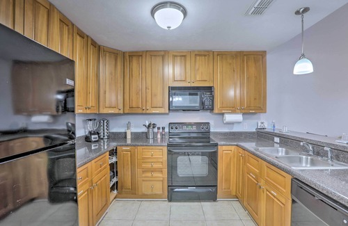 Tallahassee House | Tidy Tallahassee Townhome ~ 7 Mi to Downtown!