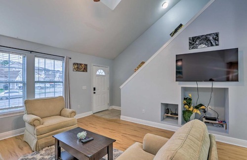 Tallahassee House | Tidy Tallahassee Townhome about 7 Mi to Downtown!