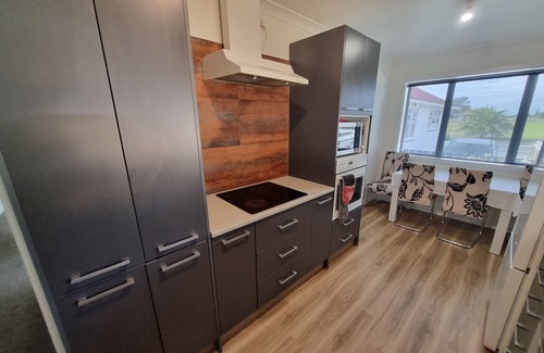 Ruakaka House | Tidy Three Bedroom Home in Ruakaka.