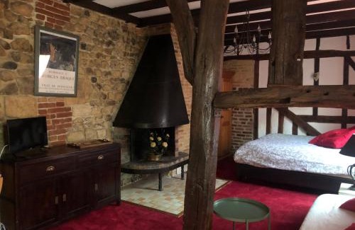 Enclos Apartment | Tim's secret place