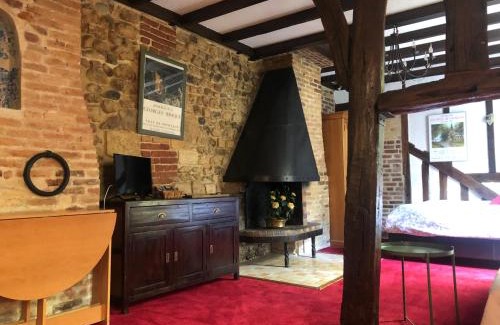 Enclos Apartment | Tim's secret place