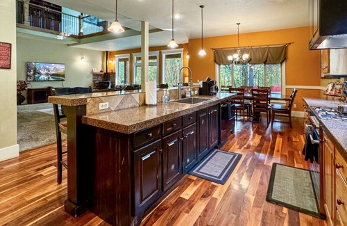 McCall Apartment | Timber Creek Lodge in McCall