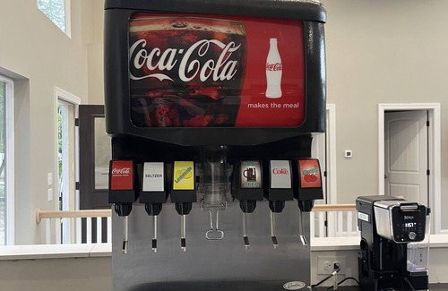 Speedwell House | Timber Ridge-LakeFront 9BR 11BA Sleep 24, Gentle Slope, Double Deck Dock w Slide