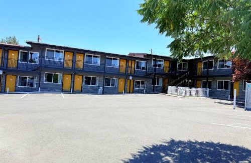 Ashland Hotel | Timbers INN and Suites