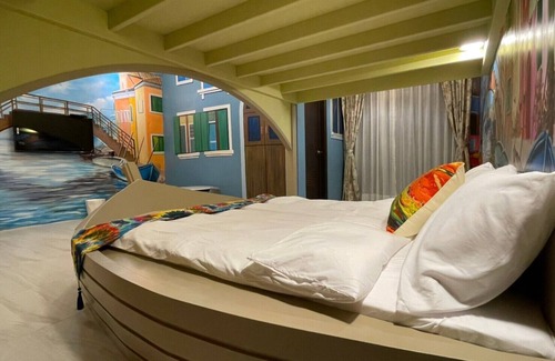 Hualien City Centre House | Time Light Walk