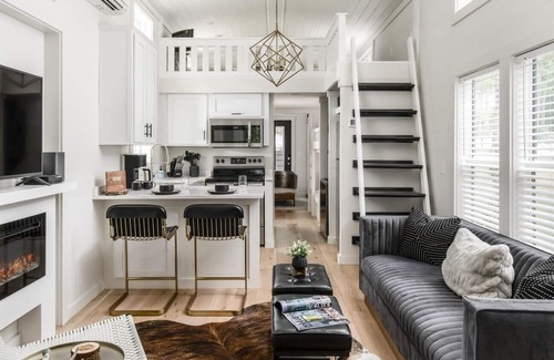 Tracy City House | Time Well Wasted on the Lake
