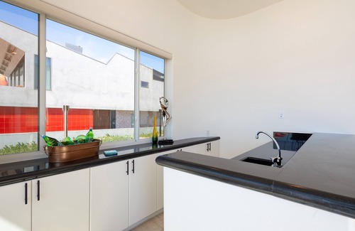 Silver Strand House | Time2Relax at this Beachfront House on Silverstrand!