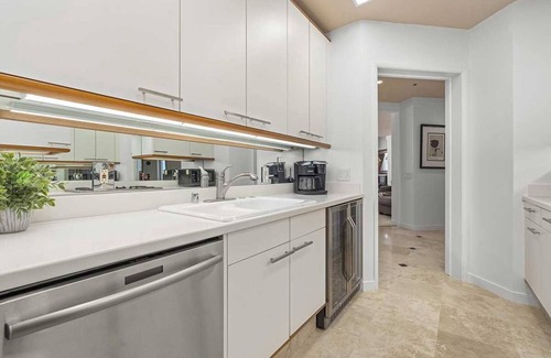 Marina District Condo | Timeless Luxury in the Marina