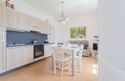 Azzano Apartment | Tina's Window on Lake Como