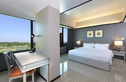 Bang Kadi Hotel | Tinidee Hotel Bangkok Golf Club