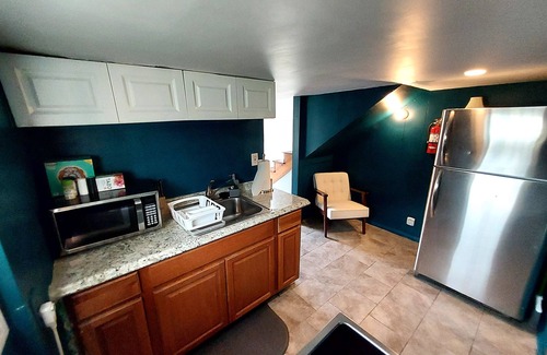 Lake Worth Apartment | Tiny Beach Home 1/1!