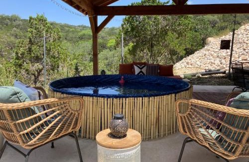 Lakehills Ski Chalet | Tiny Cabin w hot tub & pool surrounded by nature