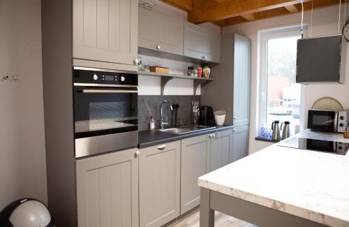 Municipality of Oirschot House | Tiny Home in Oirschot next to forest