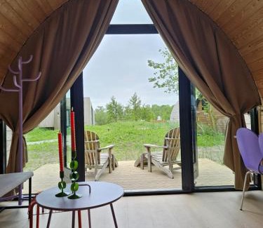 Westergeest Resort | Tiny House De Hagekrûper
