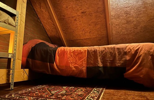 Utrecht Apartment | Tiny house for 2 with private garden