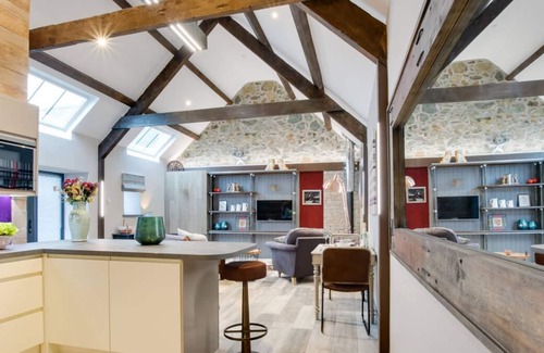 Garn Fadryn House | Tir Bach Iago in the beautiful Pwllheli