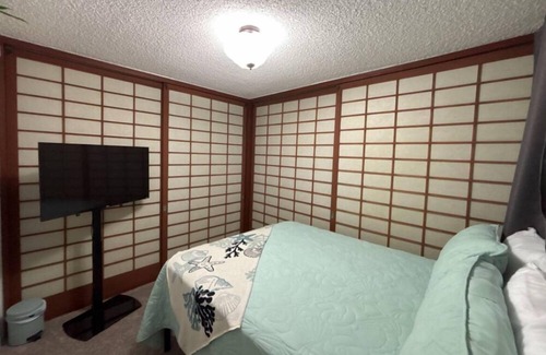 McCully - Moiliili Bed & Breakfast | tnMorning Breeze Shoji Style