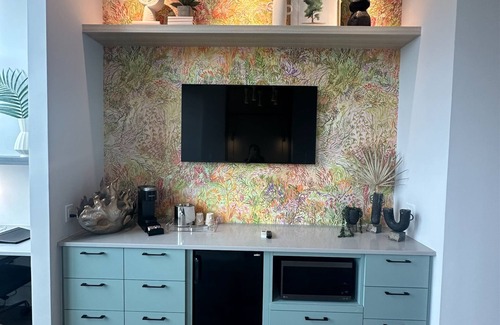 Cumming Apartment | Toile & Bubble Lavender Suite